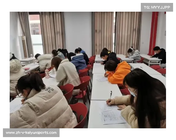 深入探讨足球比赛中的杯赛名称及其背后蕴含的意义与历史渊源 深入探讨足球比赛中的杯赛名称及其背后蕴含的意义与历史渊源